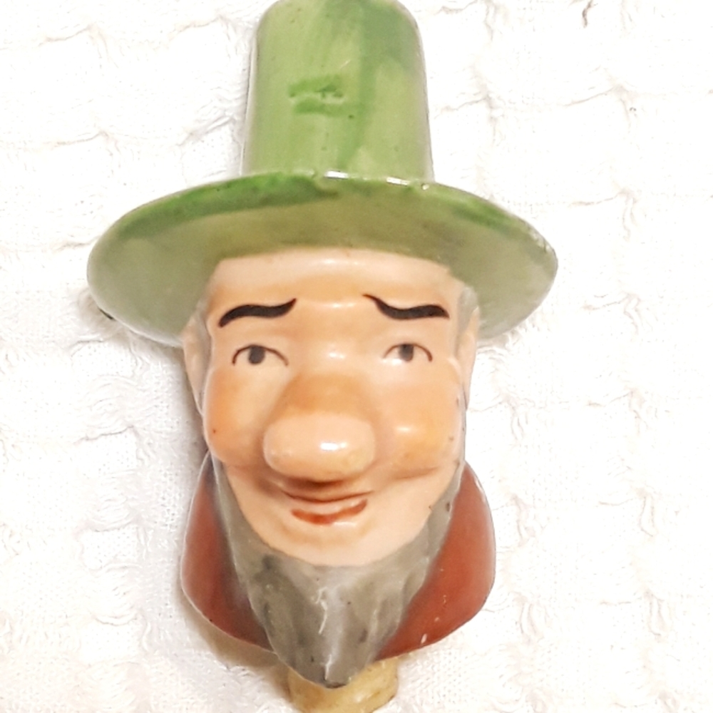 Vintage Leprechaun Gentleman Head Figural Porcelain Bottle Pourer and Stopper